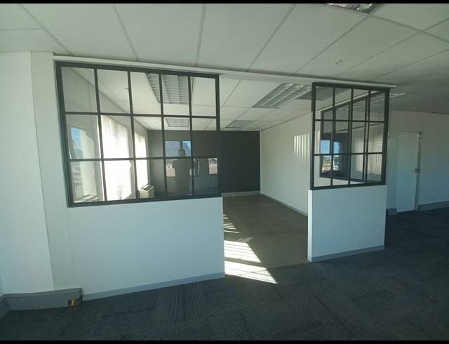 280M² OFFICE TO LET IN CENTURY CITY